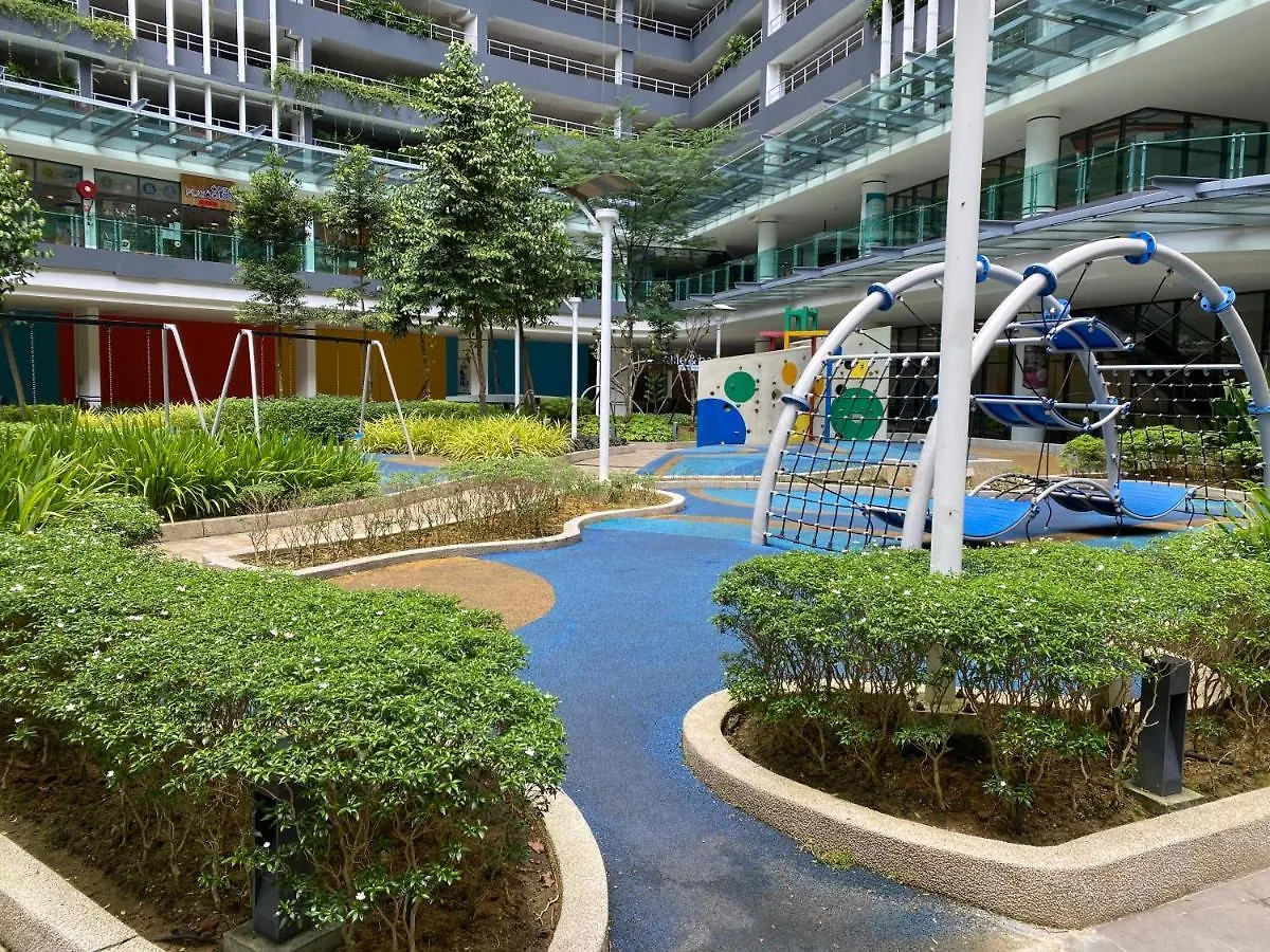 7Pax Kepong Desapark Publika Montkiara 100Mbps Apartment Kuala Lumpur 0*,  Malaysia