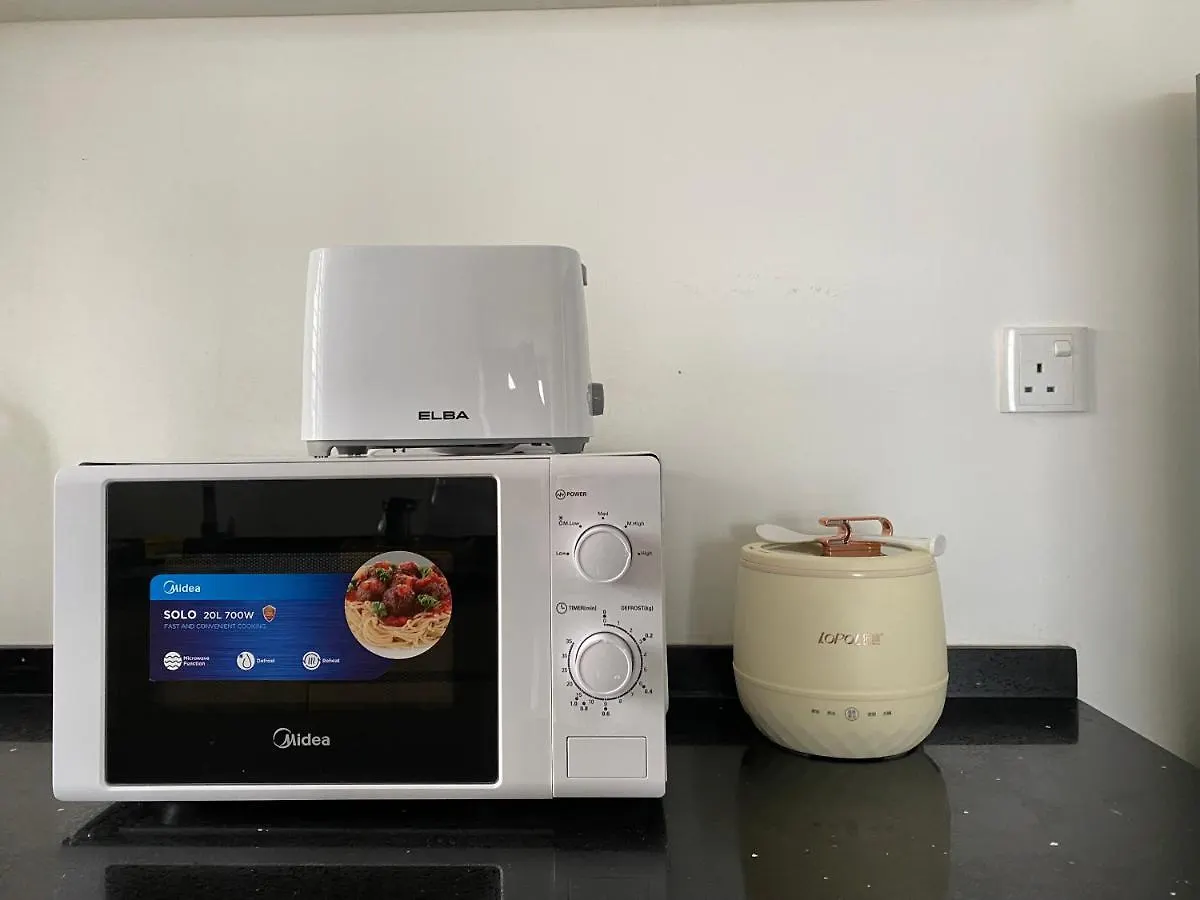 7Pax Kepong Desapark Publika Montkiara 100Mbps Apartment Kuala Lumpur 0*,  Malaysia